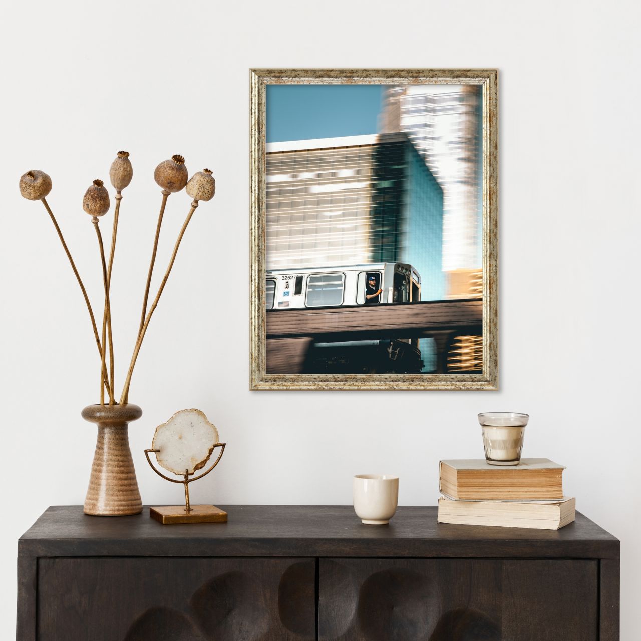 CORNICE IN LEGNO CLAUDIA 5000 - ambientata