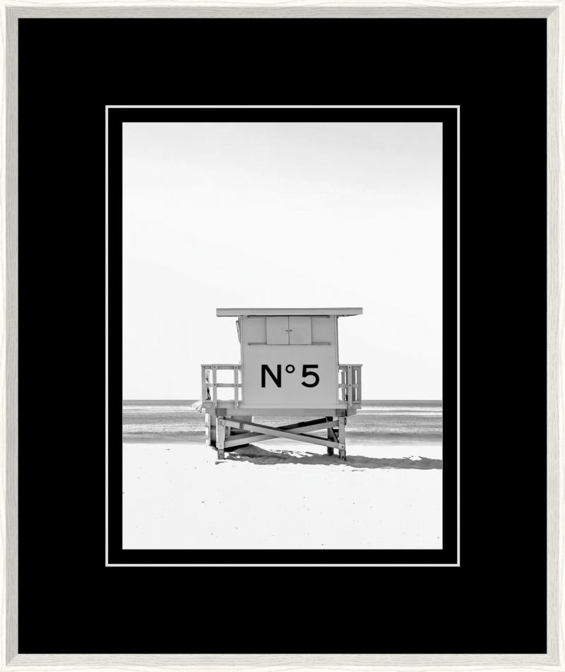 POSTART BIANCO E NERO ‘CHANEL BEACH’ SP01 - catalogo