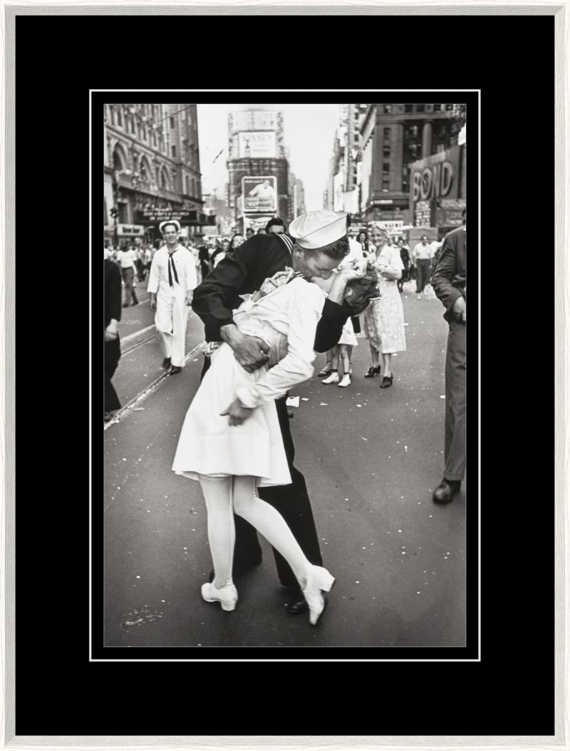 POSTART BIANCO E NERO ‘V-J DAY IN TIME’ SP10 - catalogo